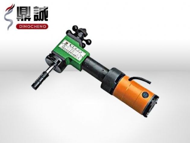 點擊查看詳細(xì)信息<br>標(biāo)題：T型內(nèi)漲式管子坡口機(jī) 閱讀次數(shù)：4479